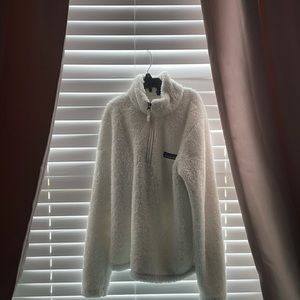 White Fur Patagonia Pullover